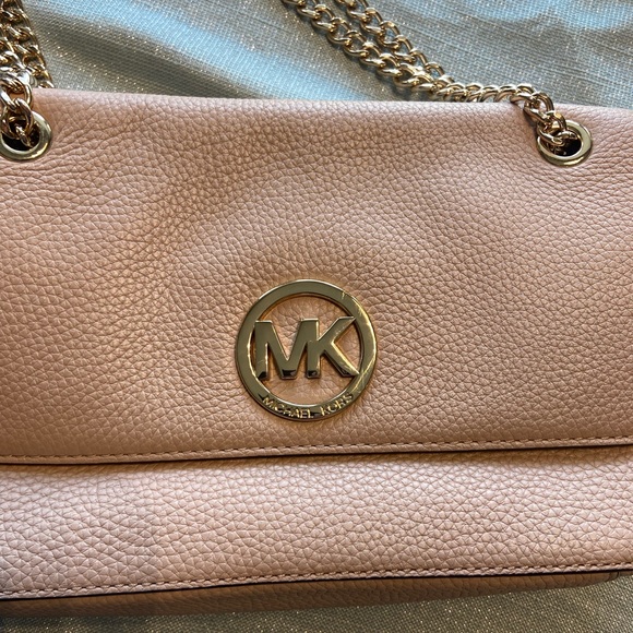 Michael Kors bag - Picture 3 of 12